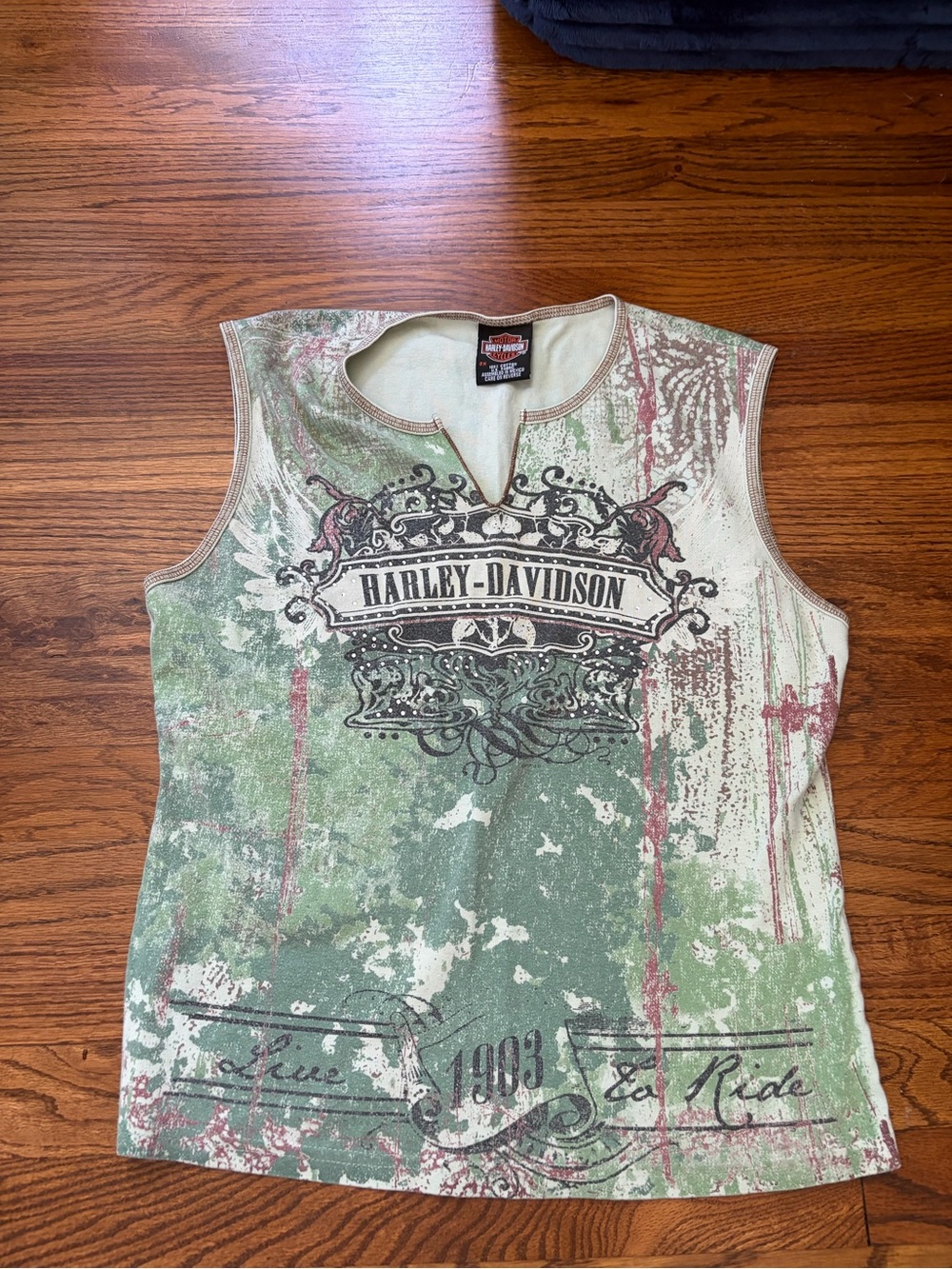 *Harley-Davidson Green, Cream & Red Distressed Graphic Tank